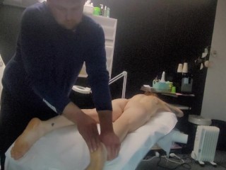 I came to the masseur, he fucked me and asked for a peg. he shot his cum in my face