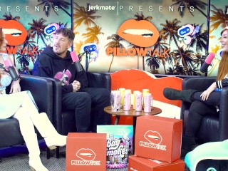 LAUREN PHILLIPS TEACHES AMOURANTH HOW TO DO TRIPLE PENETRATION