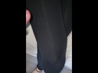 chissà come mai riesco sempre a trovare il modo per sporcarmi tutta come una troietta