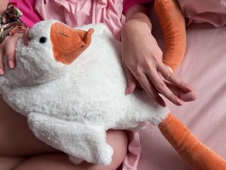 im so lucky to have a special stuffed duck, i fuck it instead of my stepdad's dick.