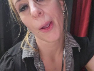 POV Bored housewife records cheating with stranger and creampies pussy