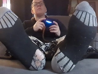 The Mistress Ignores You While She Games And You Worship Her Wrinkly Feet