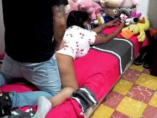 El Vecino Siempre Se  Mete A Mi Casa Cuando Me Quedo Sola y ME HACE LO QUE QUIERE