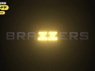 Back And Forth Fucking Lady Gang / Brazzers
