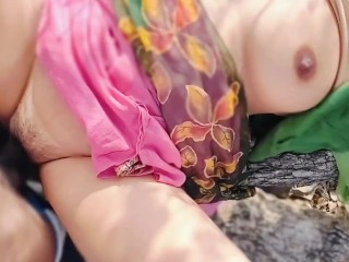 Indian desi village aunty Fucked By her Stepson in jungle, Jungle me mangal outdoor sex Hindi Audio