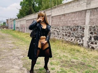 Me folla un trans saliendo del colegio