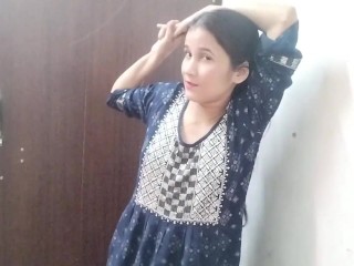 Desi Bhabhi In Traditional Indian Outfits On Live Cam