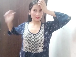 Desi Bhabhi In Traditional Indian Outfits On Live Cam