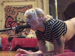 kawaii small tits blonde tatted bimbo gives blowjob to fuck machine