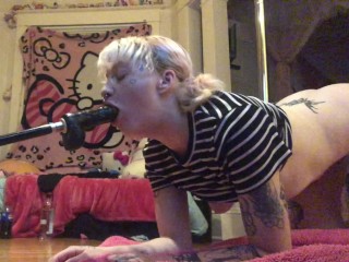 kawaii small tits blonde tatted bimbo gives blowjob to fuck machine