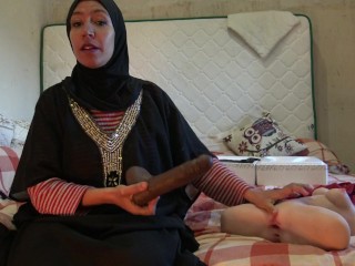 Iraqi Arab Wife In London - عاهرة عراقية في المملكة المتحدة