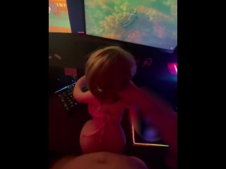 she loves helldivers 2