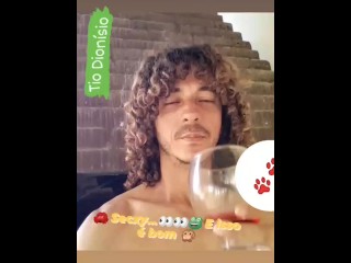 Festival de 🐾 no 🏰 do brasileirinho