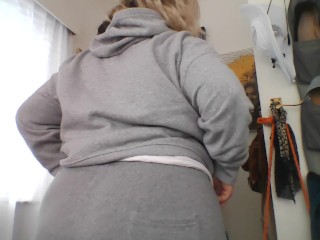 Super oily big boobs for you to worship and cum all over