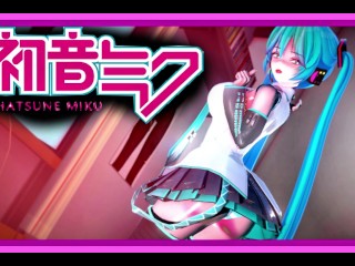 Hatsune Miku awaits you after a game in Fortnite
