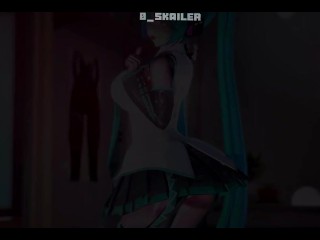 Hatsune Miku awaits you after a game in Fortnite