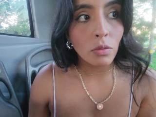 I give a great blowjob to a stranger on the bus!!