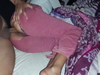 Después de las fiestas follando a la hijastra de mi esposa (PORNO EN ESPAÑOL).