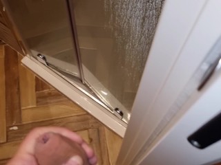 A CASA CON AISHA È SEMPRE UNA SBORRATA | (DIALOGO ITALIANO) - FIGLIASTRO GUARDONE SI SEGA E SBORRA