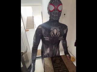 non ho i soldi per pagare la pizza e mi faccio scopare da spiderman (DIALOGHI ITA)