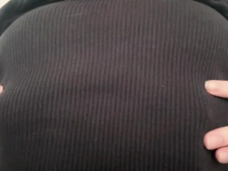 敏感でプルプルの乳首を摘んでチクニー/ビンビンに勃って乳首責めされる想像しちゃって乳首だけでイく//