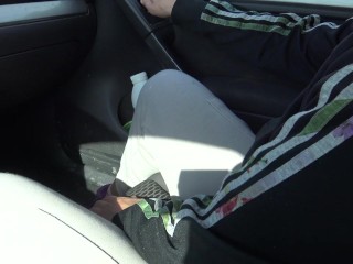 turkish street hooker gives free handjob to american tourist