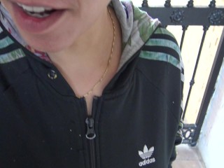 turkish street hooker gives free handjob to american tourist