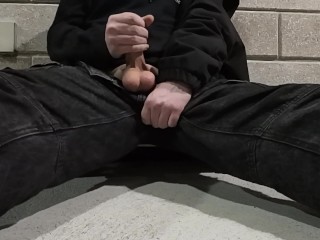 Skater Boy Cums All Over Himself At The Skatepark