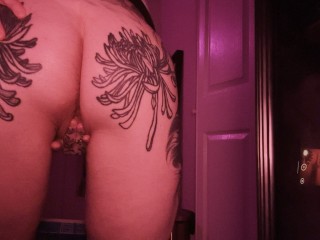 Lior Dandy-Thick Butch Dyke,Spreading my Big Soft Cheeks, Showing off my Pink Slit