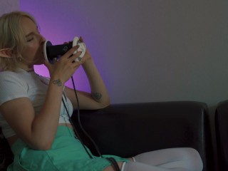 ASMR Intense Ear Licking (Close Up) with Elsa (3Dio, 4K)