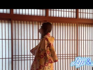 個人撮影 年の差カップル 温泉宿での一コマAiちゃん着替えシーン