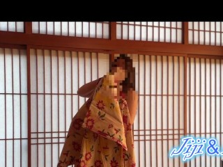 個人撮影 年の差カップル 温泉宿での一コマAiちゃん着替えシーン