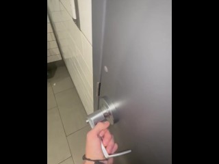 Hot Teen Gets Into A Wreck At The Store And Makes Up For It💋❤️🍓