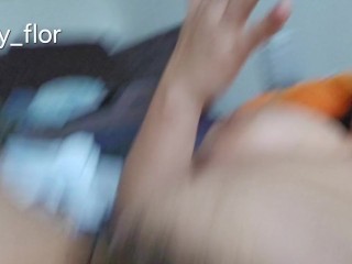 Wet Hairy Woman Masturbate in the Morning.