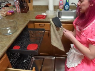 Trans Rubber Sissy Maid Doing Dishes
