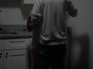 I suck goliath in the kitchen