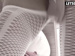 Squirting Sluts Extreme Anal by The Pool - Lara Onyx, Rebecca Rainbow