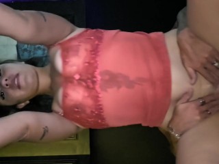 Pendeja latina cojiendo y tomando leche - porno casero amateur