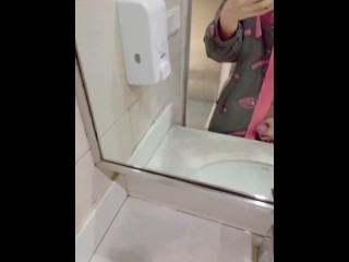 [LUMI_053] 地铁卫生间打胶