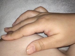 【字幕付き】1週間ぶりのチクニーで久々に乳首アクメ決めりゅッ♥️おほォ～んッ♥️