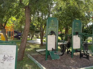 zorra culona coge con dos desconocidos en el centro de Monterrey