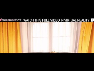Solo hot Victoria Pupp naked on the sofa in VR.