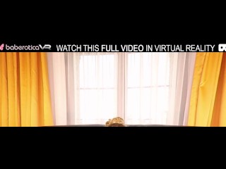 Solo hot Victoria Pupp naked on the sofa in VR.