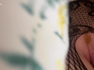 OMG!! I give stranger fuck my pussy under skirt. Sex right in subway. Public dirty fantasy