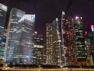 I had the pleasure of meeting Laura Nunes and brought a little bit of us to you..