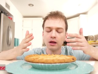 DOG HOUSE - Kinky Babe Multitasks Eating Pie And Getting Fucked By Her Step Brother