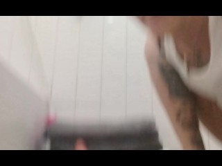 MommyMisfit masturbating & smoking a blunt