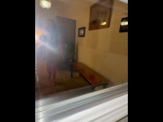 Perfect ass short girl thinks I did a good job fixing her Xbox and wants to fuck me😳