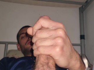 Jerking Off until I Nut, it Felt so Good