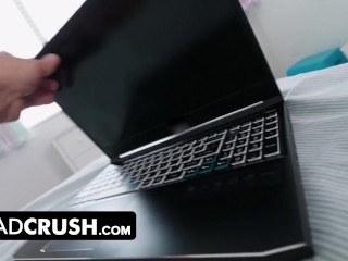 This Winter Is So Cold! She Needs Her Stepdaddy's Cock to Stay Warm 👉👌🐇🐇